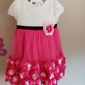 Hot pink/White dress with roses